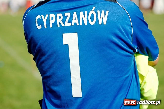 Zdjęcie w galerii na portalu naszraciborz.pl: Turniej schlagballa w Cyprzanowie: zespoły z Niemiec zdominowały podium wiadomości z regionu