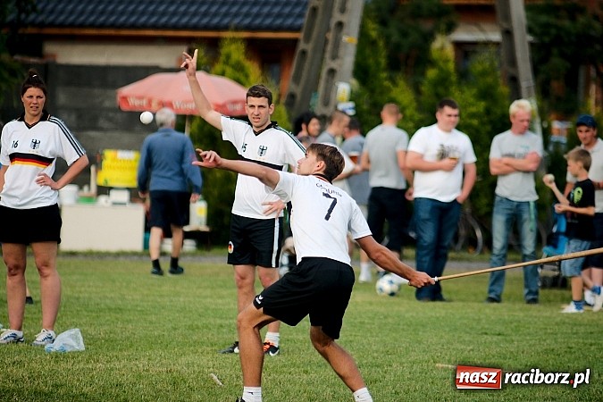 Zdjęcie w galerii na portalu naszraciborz.pl: Turniej schlagballa w Cyprzanowie: zespoły z Niemiec zdominowały podium wiadomości z regionu