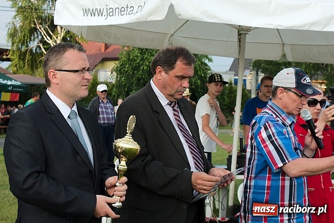 Zdjęcie w galerii na portalu naszraciborz.pl: Turniej schlagballa w Cyprzanowie: zespoły z Niemiec zdominowały podium wiadomości z regionu