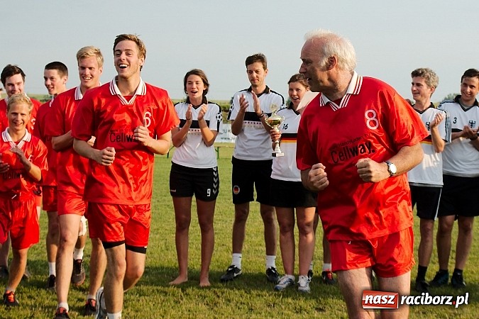 Zdjęcie w galerii na portalu naszraciborz.pl: Turniej schlagballa w Cyprzanowie: zespoły z Niemiec zdominowały podium wiadomości z regionu