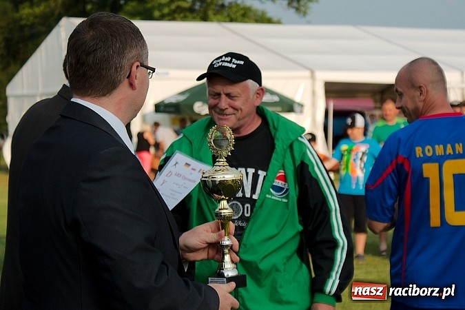 Zdjęcie w galerii na portalu naszraciborz.pl: Turniej schlagballa w Cyprzanowie: zespoły z Niemiec zdominowały podium wiadomości z regionu