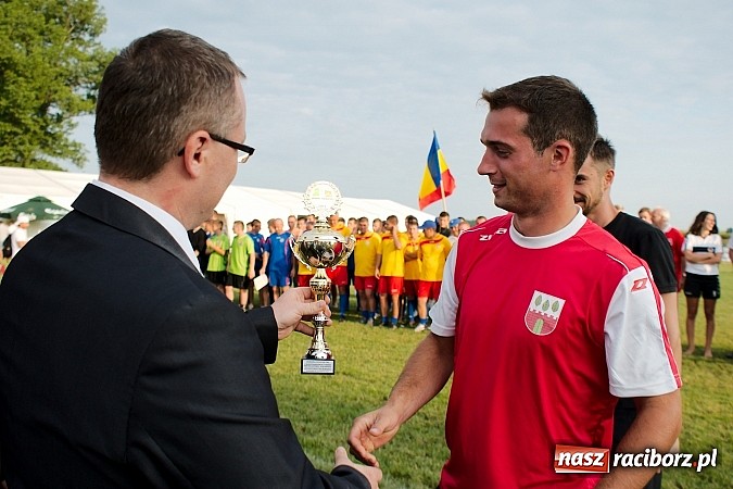 Zdjęcie w galerii na portalu naszraciborz.pl: Turniej schlagballa w Cyprzanowie: zespoły z Niemiec zdominowały podium wiadomości z regionu