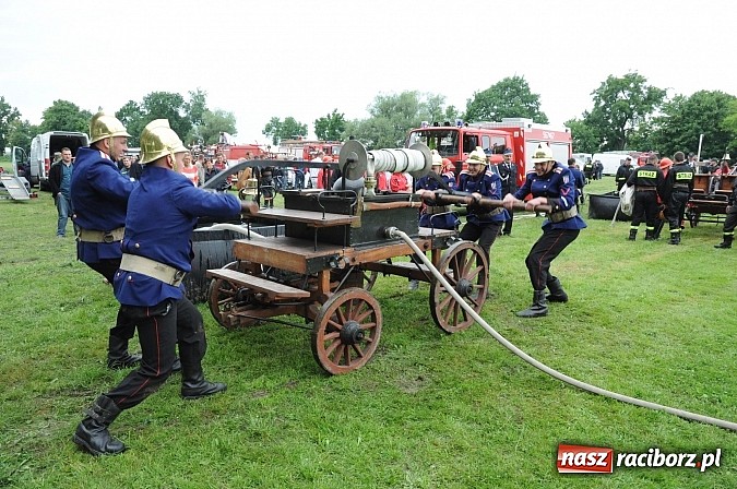 Zdjęcie w galerii na portalu naszraciborz.pl: Bieńkowice najlepsze w międzynarodowych zawodach sikawek konnych wiadomości z regionu