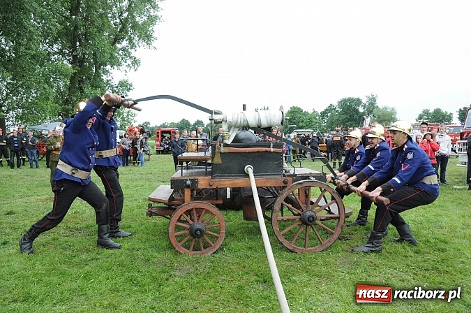 Zdjęcie w galerii na portalu naszraciborz.pl: Bieńkowice najlepsze w międzynarodowych zawodach sikawek konnych wiadomości z regionu
