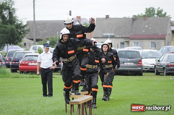 Zdjęcie w galerii na portalu naszraciborz.pl: Bieńkowice najlepsze w międzynarodowych zawodach sikawek konnych wiadomości z regionu