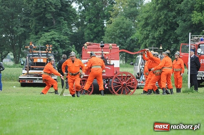 Zdjęcie w galerii na portalu naszraciborz.pl: Bieńkowice najlepsze w międzynarodowych zawodach sikawek konnych wiadomości z regionu