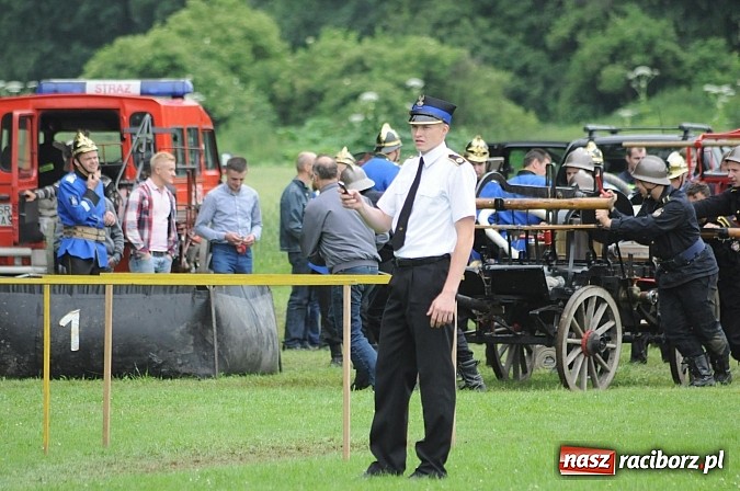 Zdjęcie w galerii na portalu naszraciborz.pl: Bieńkowice najlepsze w międzynarodowych zawodach sikawek konnych wiadomości z regionu
