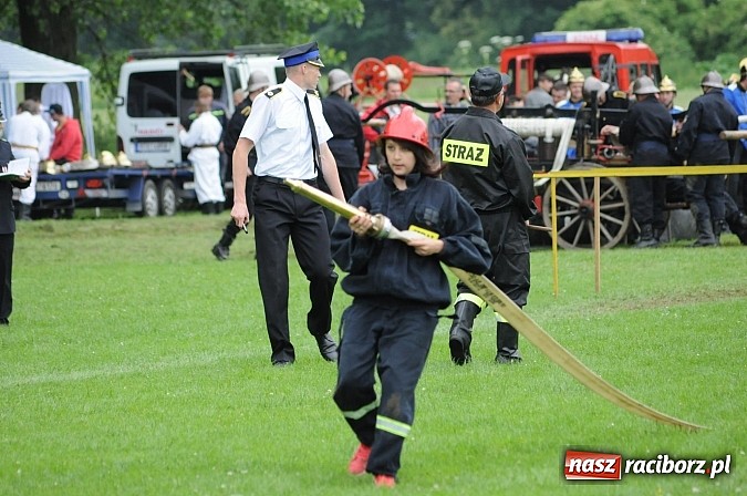 Zdjęcie w galerii na portalu naszraciborz.pl: Bieńkowice najlepsze w międzynarodowych zawodach sikawek konnych wiadomości z regionu