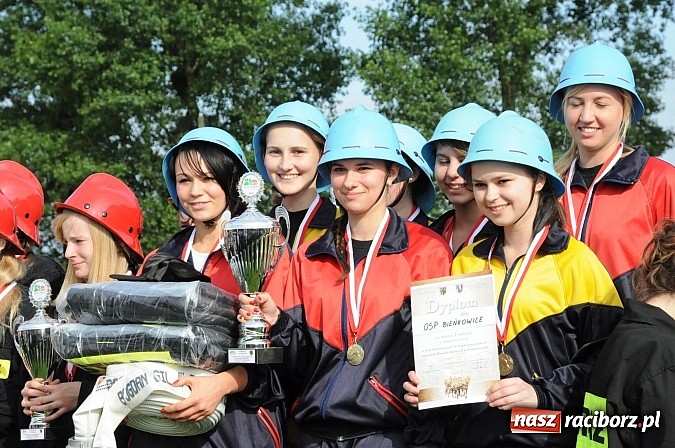 Zdjęcie w galerii na portalu naszraciborz.pl: Bieńkowice najlepsze w międzynarodowych zawodach sikawek konnych wiadomości z regionu