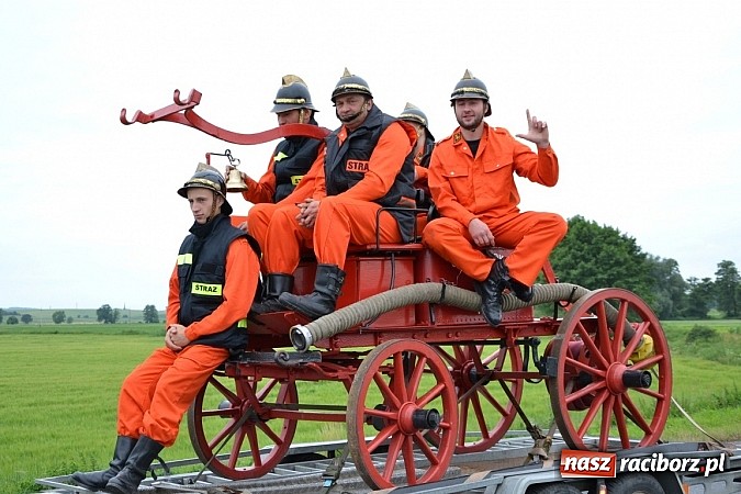 Zdjęcie w galerii na portalu naszraciborz.pl: Bieńkowice najlepsze w międzynarodowych zawodach sikawek konnych wiadomości z regionu