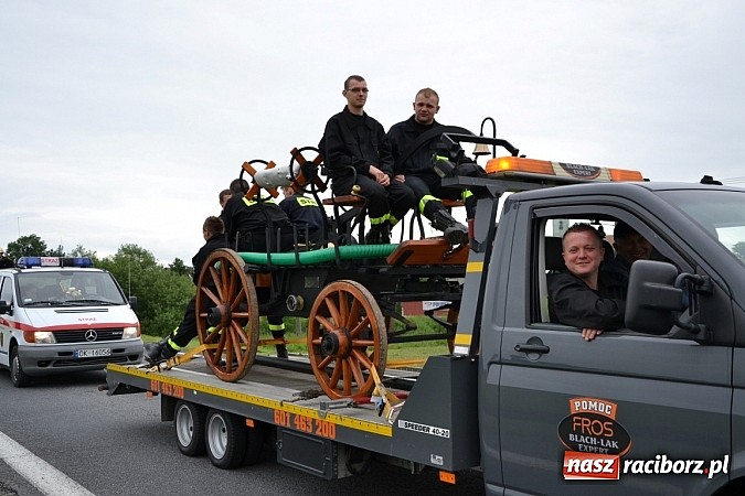 Zdjęcie w galerii na portalu naszraciborz.pl: Bieńkowice najlepsze w międzynarodowych zawodach sikawek konnych wiadomości z regionu