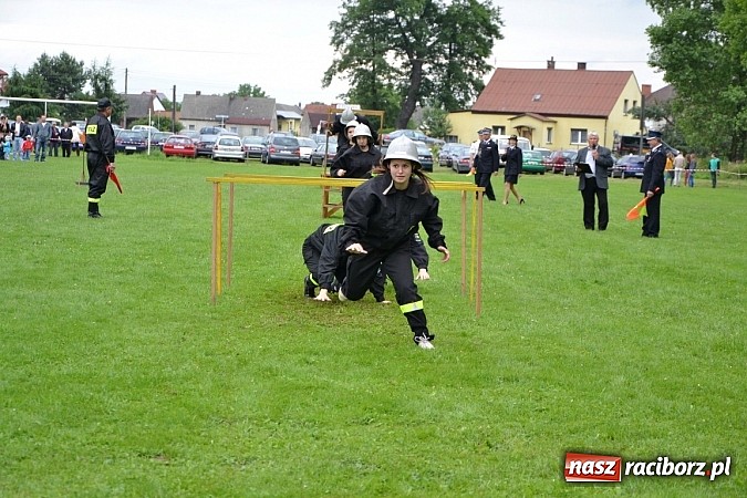 Zdjęcie w galerii na portalu naszraciborz.pl: Bieńkowice najlepsze w międzynarodowych zawodach sikawek konnych wiadomości z regionu