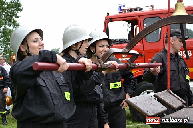 Zdjęcie w galerii na portalu naszraciborz.pl: Bieńkowice najlepsze w międzynarodowych zawodach sikawek konnych wiadomości z regionu