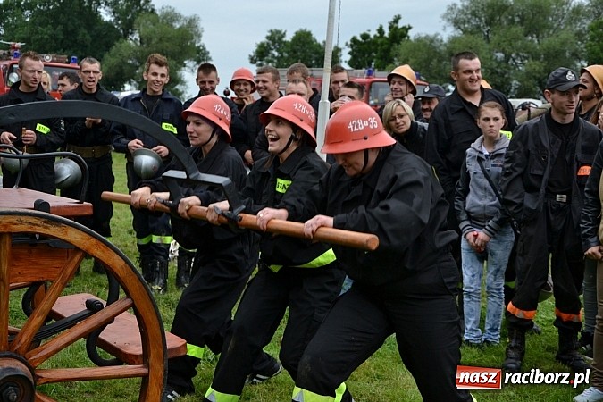 Zdjęcie w galerii na portalu naszraciborz.pl: Bieńkowice najlepsze w międzynarodowych zawodach sikawek konnych wiadomości z regionu