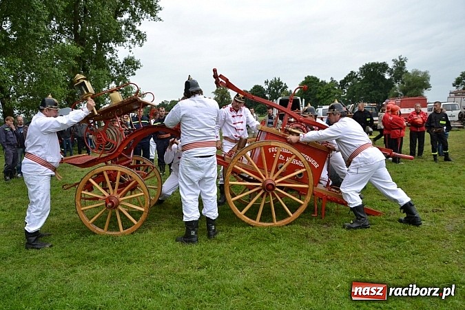 Zdjęcie w galerii na portalu naszraciborz.pl: Bieńkowice najlepsze w międzynarodowych zawodach sikawek konnych wiadomości z regionu