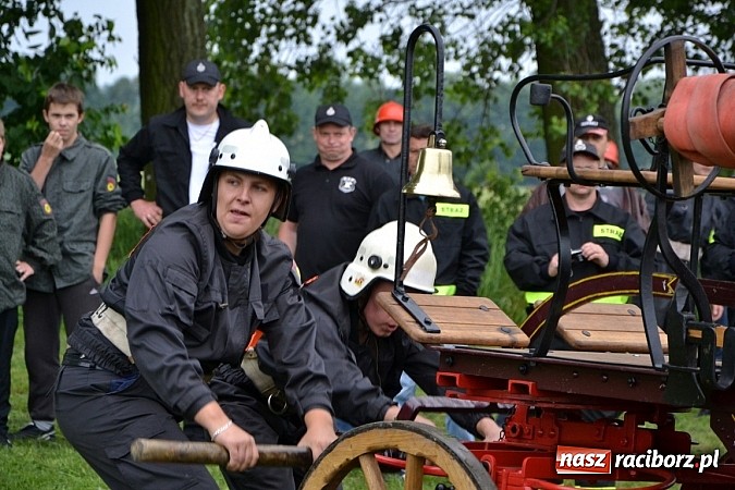 Zdjęcie w galerii na portalu naszraciborz.pl: Bieńkowice najlepsze w międzynarodowych zawodach sikawek konnych wiadomości z regionu