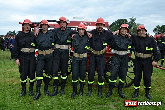 Zdjęcie w galerii na portalu naszraciborz.pl: Bieńkowice najlepsze w międzynarodowych zawodach sikawek konnych wiadomości z regionu