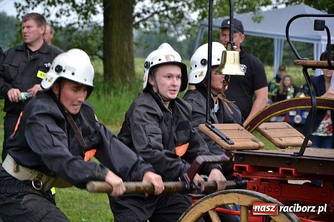 Zdjęcie w galerii na portalu naszraciborz.pl: Bieńkowice najlepsze w międzynarodowych zawodach sikawek konnych wiadomości z regionu