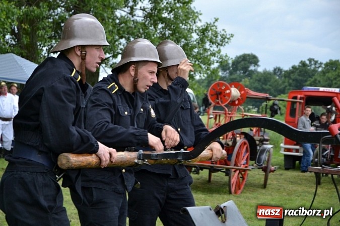 Zdjęcie w galerii na portalu naszraciborz.pl: Bieńkowice najlepsze w międzynarodowych zawodach sikawek konnych wiadomości z regionu