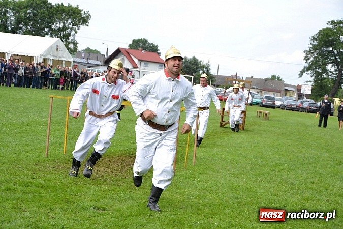 Zdjęcie w galerii na portalu naszraciborz.pl: Bieńkowice najlepsze w międzynarodowych zawodach sikawek konnych wiadomości z regionu
