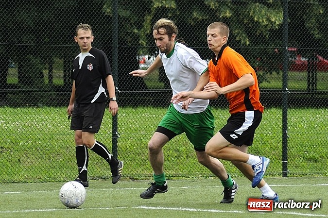 Zdjęcie w galerii na portalu naszraciborz.pl: Ruszyła Liga Orlik 2013. Feniks liderem wiadomości z regionu