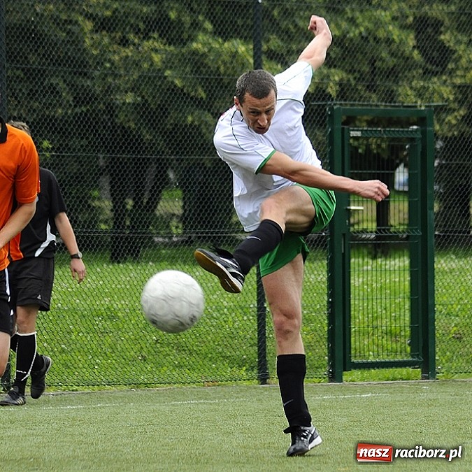 Zdjęcie w galerii na portalu naszraciborz.pl: Ruszyła Liga Orlik 2013. Feniks liderem wiadomości z regionu