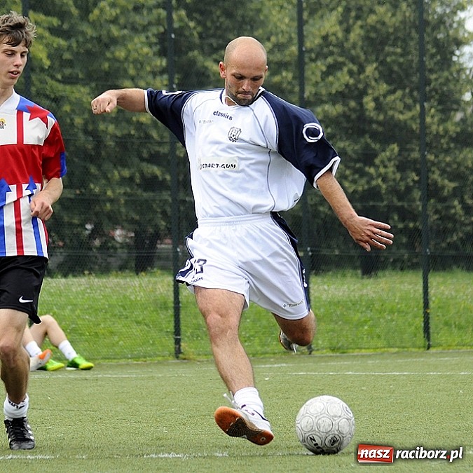 Zdjęcie w galerii na portalu naszraciborz.pl: Ruszyła Liga Orlik 2013. Feniks liderem wiadomości z regionu