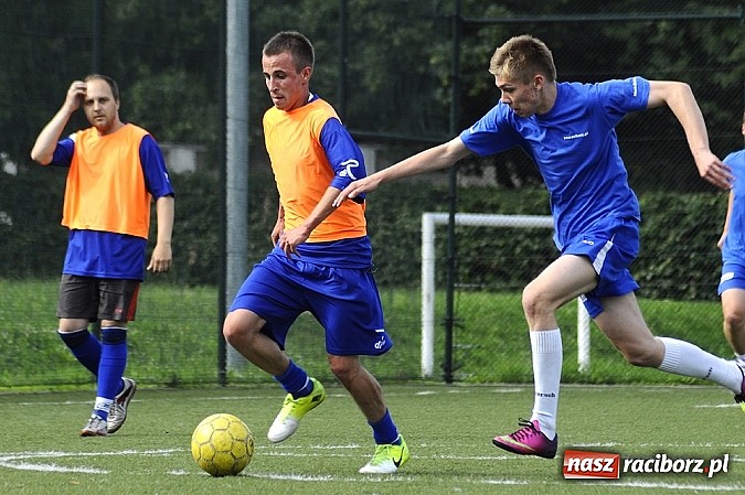 Zdjęcie w galerii na portalu naszraciborz.pl: Ruszyła Liga Orlik 2013. Feniks liderem wiadomości z regionu
