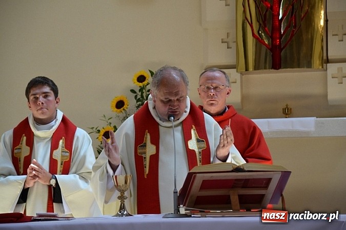 Zdjęcie w galerii na portalu naszraciborz.pl: Do Jankowic zjechali jankowiczanie z całej Polski wiadomości z regionu