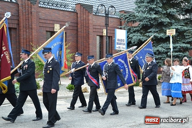 Zdjęcie w galerii na portalu naszraciborz.pl: Do Jankowic zjechali jankowiczanie z całej Polski wiadomości z regionu