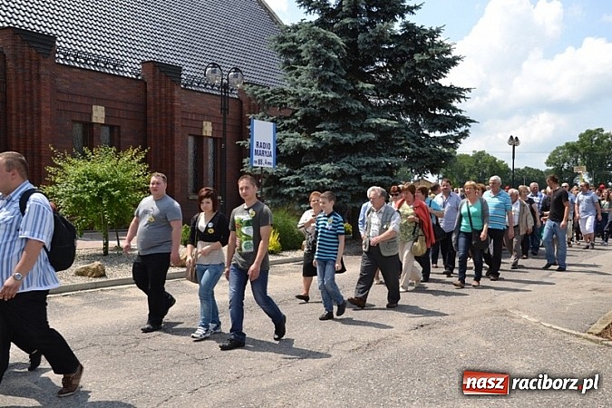 Zdjęcie w galerii na portalu naszraciborz.pl: Do Jankowic zjechali jankowiczanie z całej Polski wiadomości z regionu