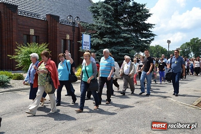 Zdjęcie w galerii na portalu naszraciborz.pl: Do Jankowic zjechali jankowiczanie z całej Polski wiadomości z regionu