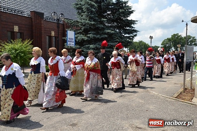 Zdjęcie w galerii na portalu naszraciborz.pl: Do Jankowic zjechali jankowiczanie z całej Polski wiadomości z regionu