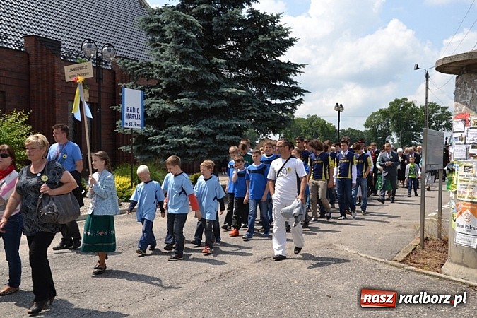 Zdjęcie w galerii na portalu naszraciborz.pl: Do Jankowic zjechali jankowiczanie z całej Polski wiadomości z regionu
