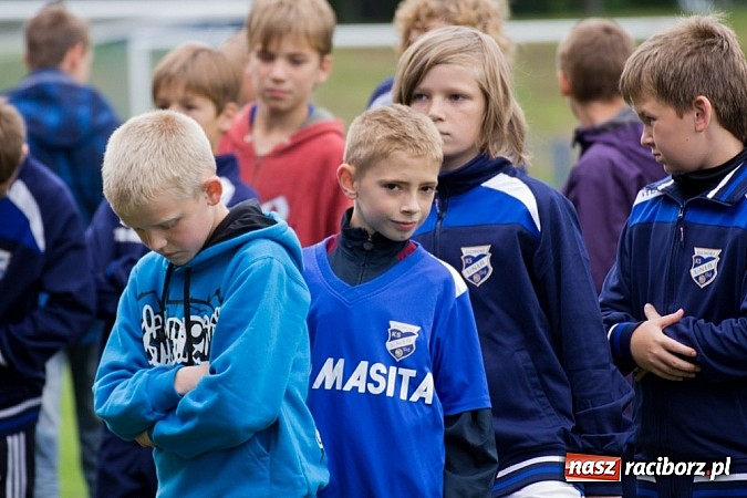 Zdjęcie w galerii na portalu naszraciborz.pl: 50-lecie awansu Unii Racibórz do I ligi. Piknik sportowy na Srebrnej wiadomości z regionu