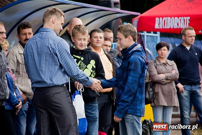 Zdjęcie w galerii na portalu naszraciborz.pl: 50-lecie awansu Unii Racibórz do I ligi. Piknik sportowy na Srebrnej wiadomości z regionu