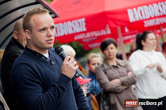 Zdjęcie w galerii na portalu naszraciborz.pl: 50-lecie awansu Unii Racibórz do I ligi. Piknik sportowy na Srebrnej wiadomości z regionu