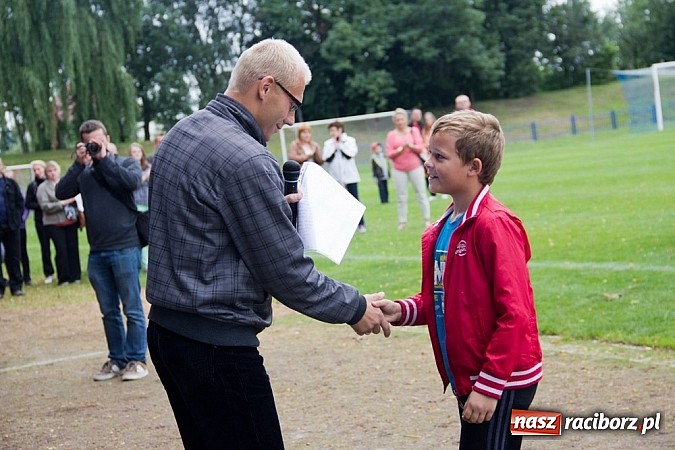 Zdjęcie w galerii na portalu naszraciborz.pl: 50-lecie awansu Unii Racibórz do I ligi. Piknik sportowy na Srebrnej wiadomości z regionu