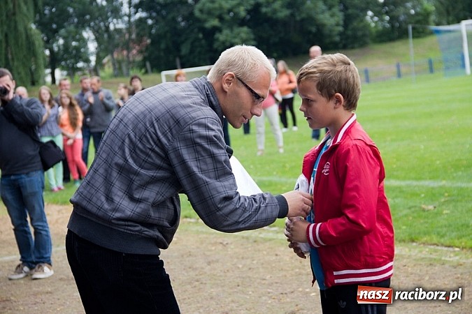 Zdjęcie w galerii na portalu naszraciborz.pl: 50-lecie awansu Unii Racibórz do I ligi. Piknik sportowy na Srebrnej wiadomości z regionu