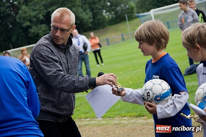Zdjęcie w galerii na portalu naszraciborz.pl: 50-lecie awansu Unii Racibórz do I ligi. Piknik sportowy na Srebrnej wiadomości z regionu
