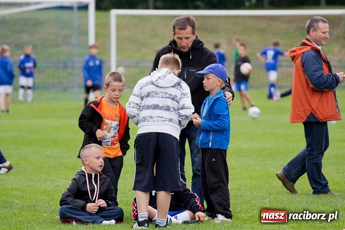 Zdjęcie w galerii na portalu naszraciborz.pl: 50-lecie awansu Unii Racibórz do I ligi. Piknik sportowy na Srebrnej wiadomości z regionu