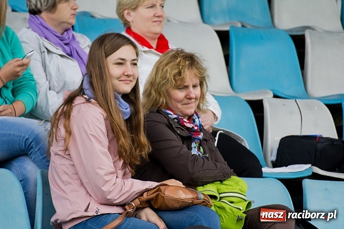 Zdjęcie w galerii na portalu naszraciborz.pl: 50-lecie awansu Unii Racibórz do I ligi. Piknik sportowy na Srebrnej wiadomości z regionu