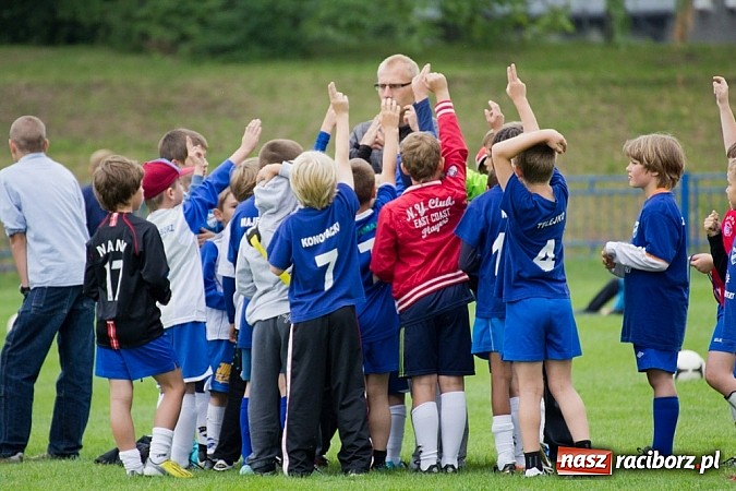 Zdjęcie w galerii na portalu naszraciborz.pl: 50-lecie awansu Unii Racibórz do I ligi. Piknik sportowy na Srebrnej wiadomości z regionu