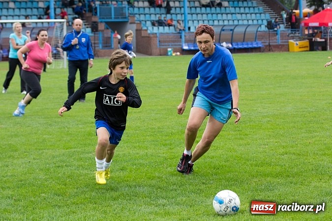 Zdjęcie w galerii na portalu naszraciborz.pl: 50-lecie awansu Unii Racibórz do I ligi. Piknik sportowy na Srebrnej wiadomości z regionu