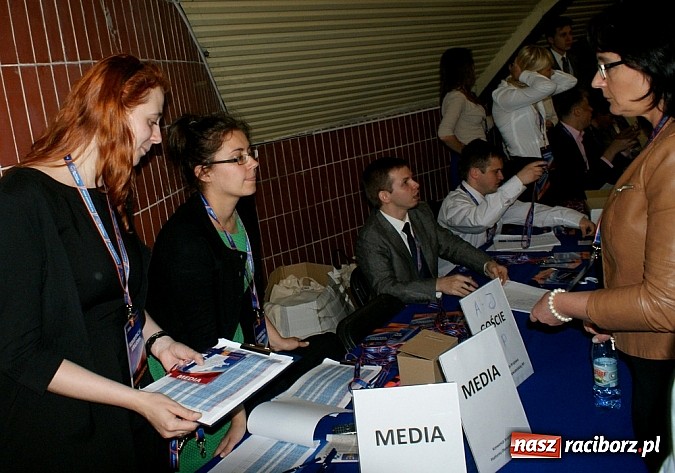 Zdjęcie w galerii na portalu naszraciborz.pl: Raciborzanie na Konwencji Krajowej Platformy wiadomości z regionu