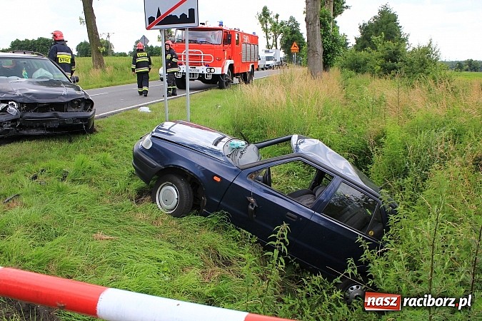 Zdjęcie w galerii na portalu naszraciborz.pl: Wypadek w Babicach. Jedna osoba ranna wiadomości z regionu