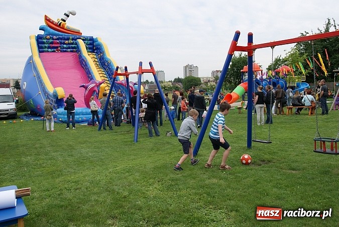 Zdjęcie w galerii na portalu naszraciborz.pl: Festyn rodzinny w Przedszkolu na Starowiejskiej wiadomości z regionu