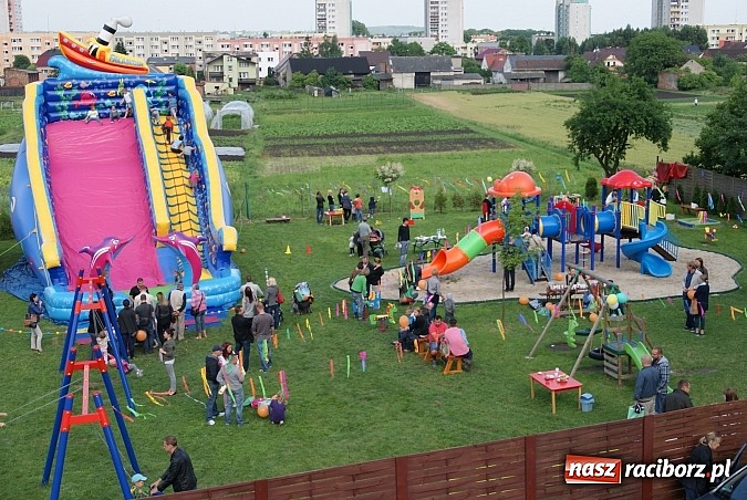 Zdjęcie w galerii na portalu naszraciborz.pl: Festyn rodzinny w Przedszkolu na Starowiejskiej wiadomości z regionu
