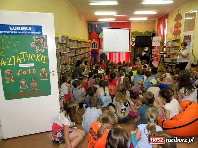 Zdjęcie w galerii na portalu naszraciborz.pl: Lato w bibliotece - Na stepach Mongolii wiadomości z regionu