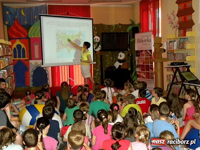 Zdjęcie w galerii na portalu naszraciborz.pl: Lato w bibliotece - Na stepach Mongolii wiadomości z regionu